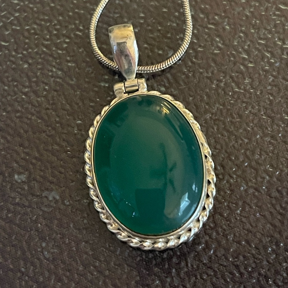 925 Silver & Chalcedony Necklace & Earrings